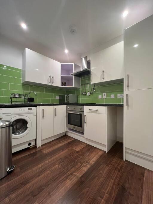 Modern Apartment In Dundee City Centre Extérieur photo